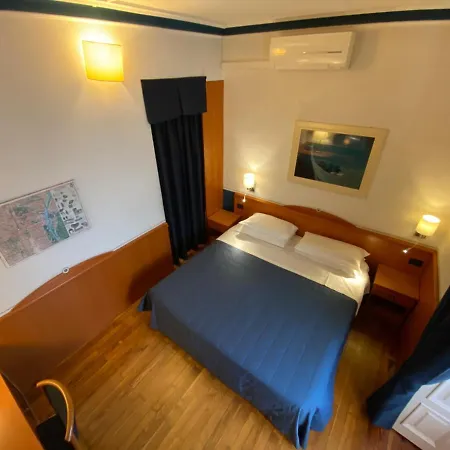Hotel Artua'&solferino Turin