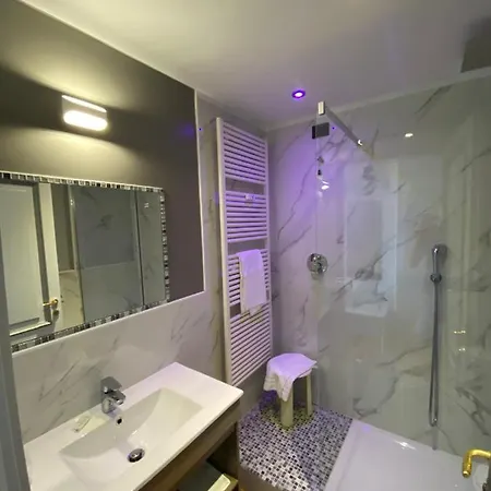 Отель Artua'&solferino 3*