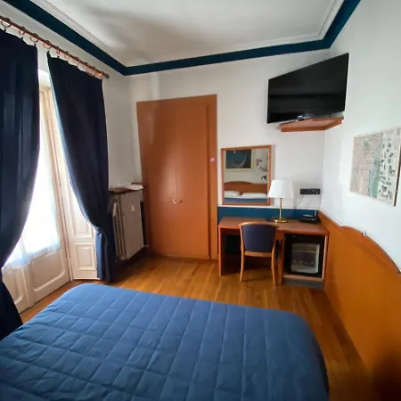 Artua'&solferino Отель 3*