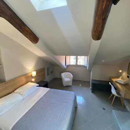 Artua'&solferino Hotel