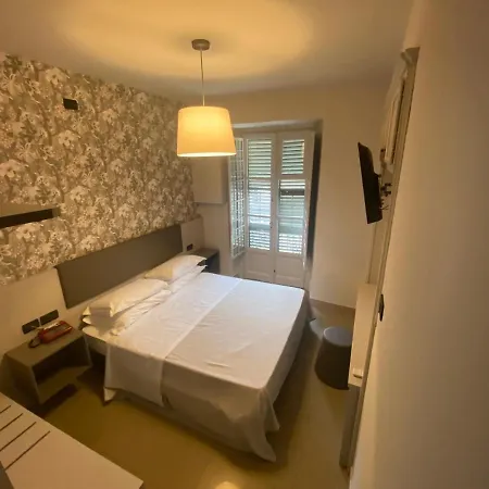 Hotel Artua'&solferino 3*