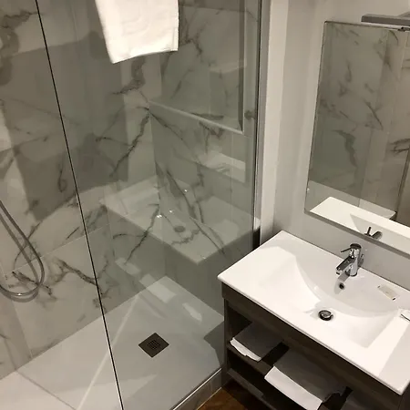 Artua'&solferino 3* Turin