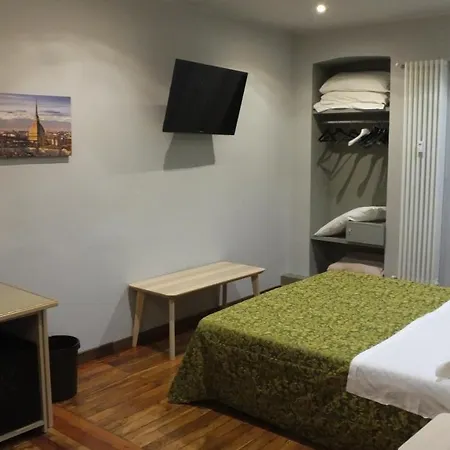 Artua'&solferino Турин