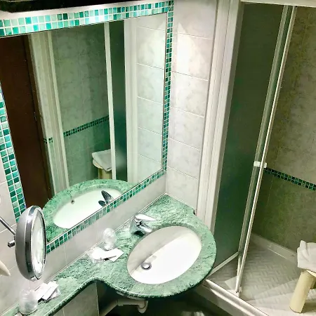 Artua'&solferino Otel Torino