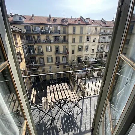 Artua'&solferino 3* Turin