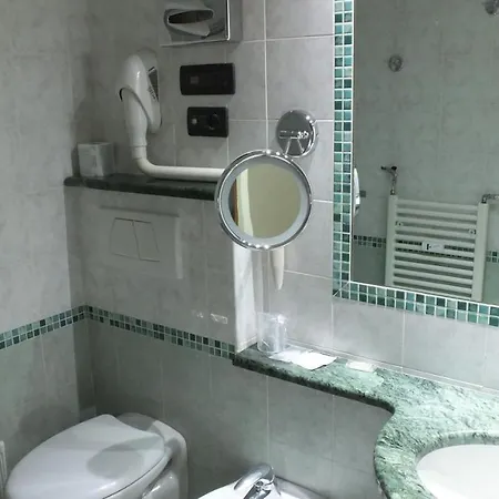 Artua'&solferino 3* Turin