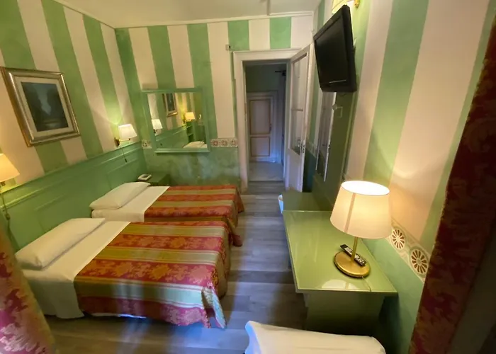 Artua'&solferino 3* Turin